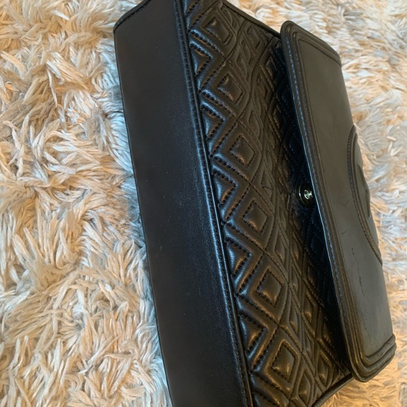 Tory Burch Fleming Convertible Shoulder Bag - Picture 13 of 16